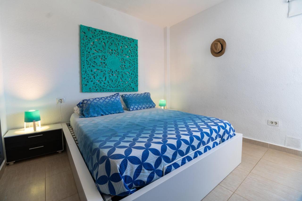 Appartement El Varadero Grande terrasse ensoleillée face à la mer à Puerto de Santiago  Extérieur photo